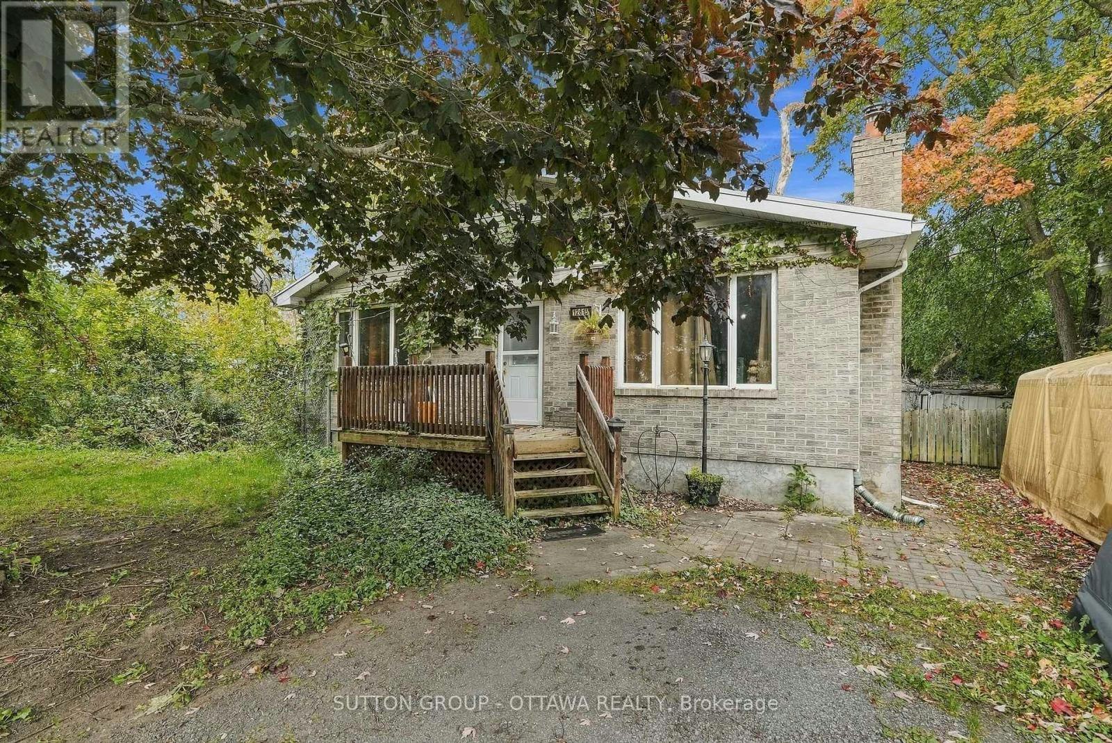 12615 28 County Road, Iroquois, ON, K0C 1X0