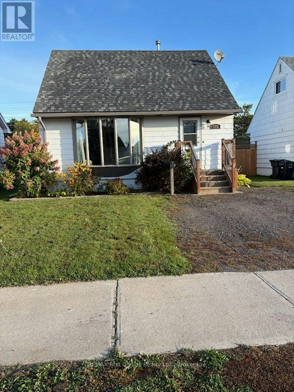 275 Christina Street W, Thunder Bay, ON, P7E 4P5