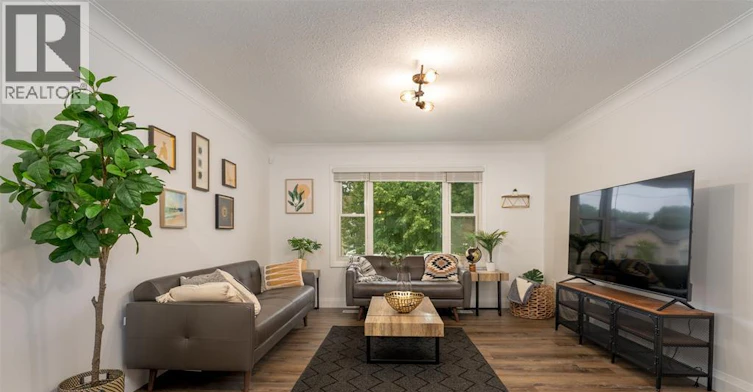 32 Louisa Street, Point Edward, ON, N7V 1W1 - 6