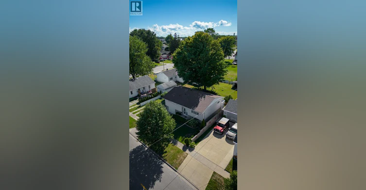 32 Louisa Street, Point Edward, ON, N7V 1W1 - 25