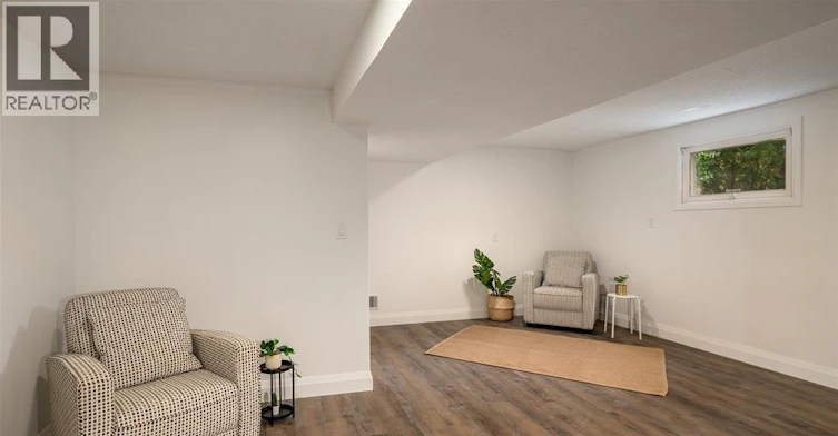 32 Louisa Street, Point Edward, ON, N7V 1W1 - 19