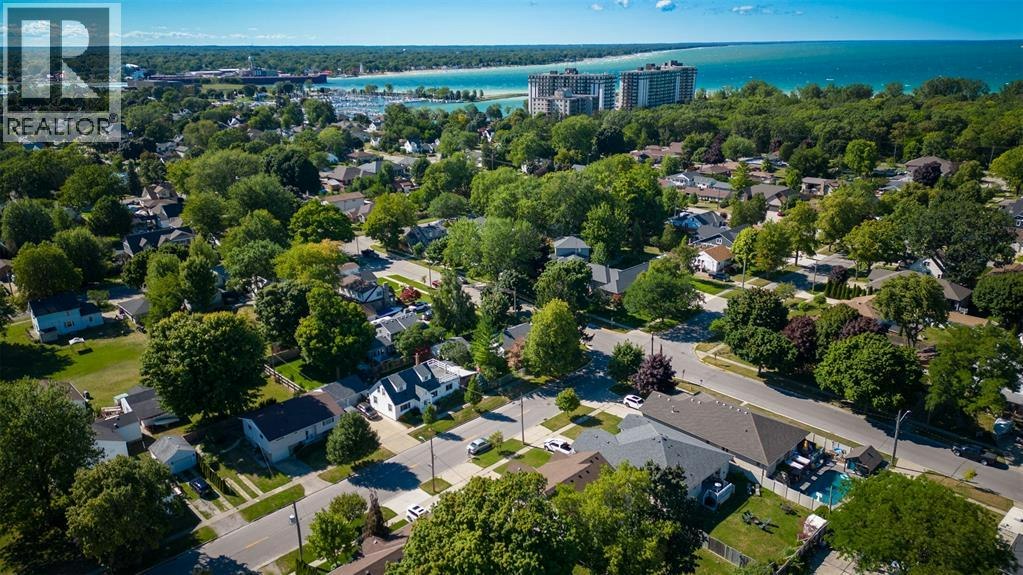 32 Louisa Street, Point Edward, ON, N7V 1W1 - 28