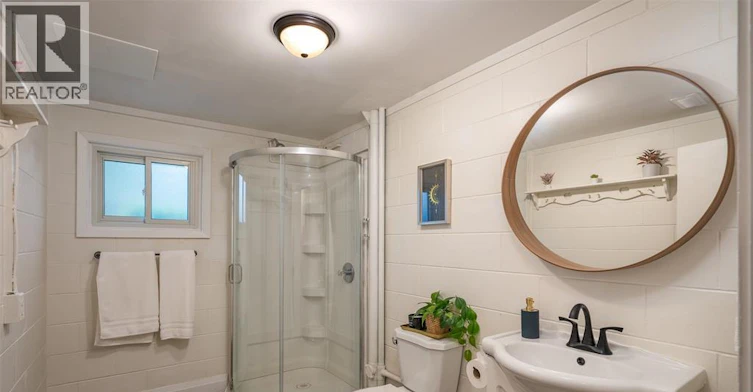 32 Louisa Street, Point Edward, ON, N7V 1W1 - 18