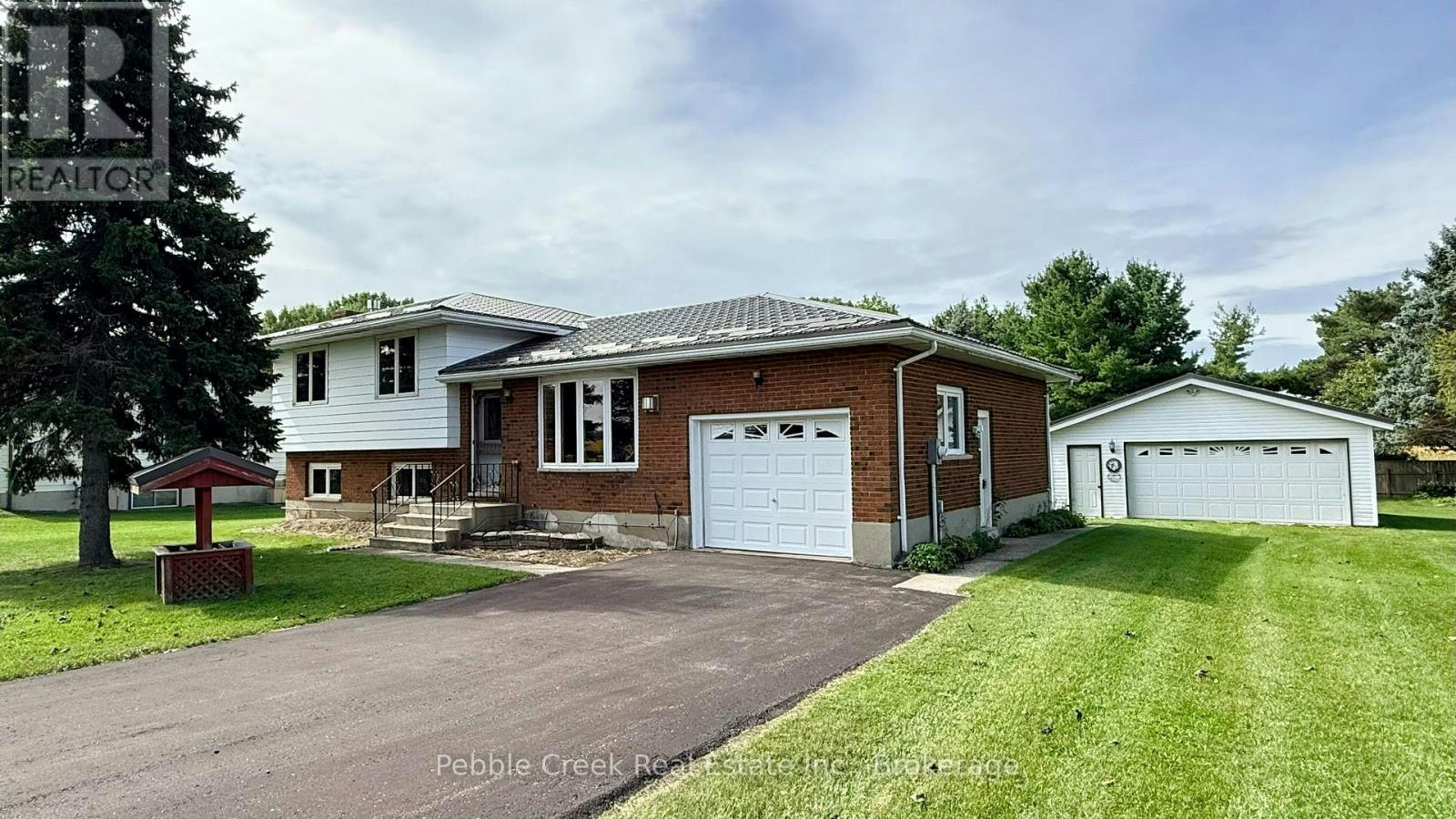 79927 Orchard Line, Central Huron, ON, N7A 3X8
