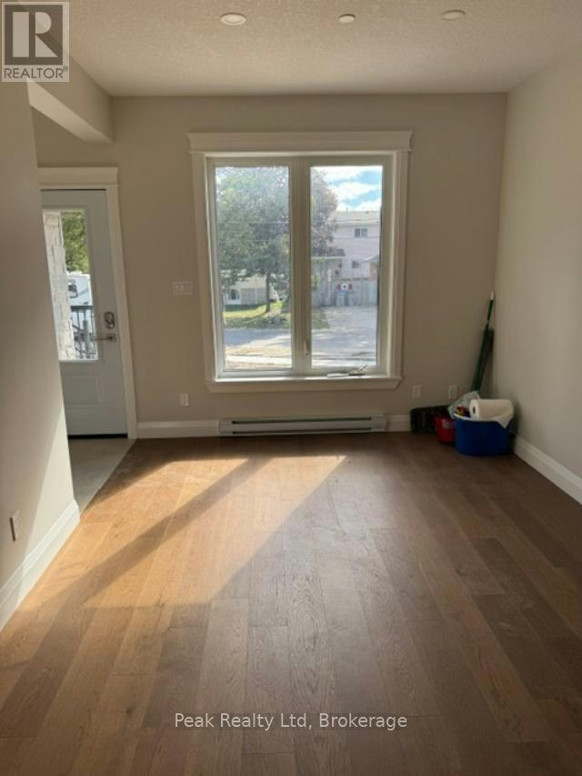 MAIN FLOOR-429 Victoria Avenue N, Listowel, ON, N4W 1T3 - 4