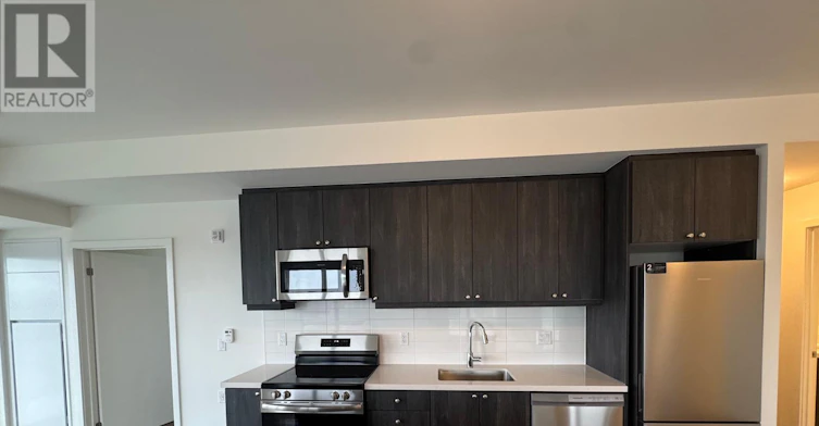 1018-51 Clarington Boulevard, Clarington, ON, L1C 7J8 - 13