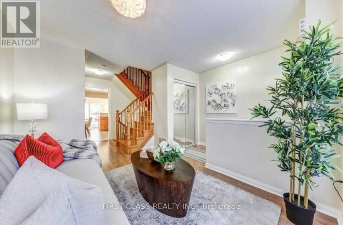 45 Cheetah Crescent, Toronto, ON, M1B 6J7 - 5