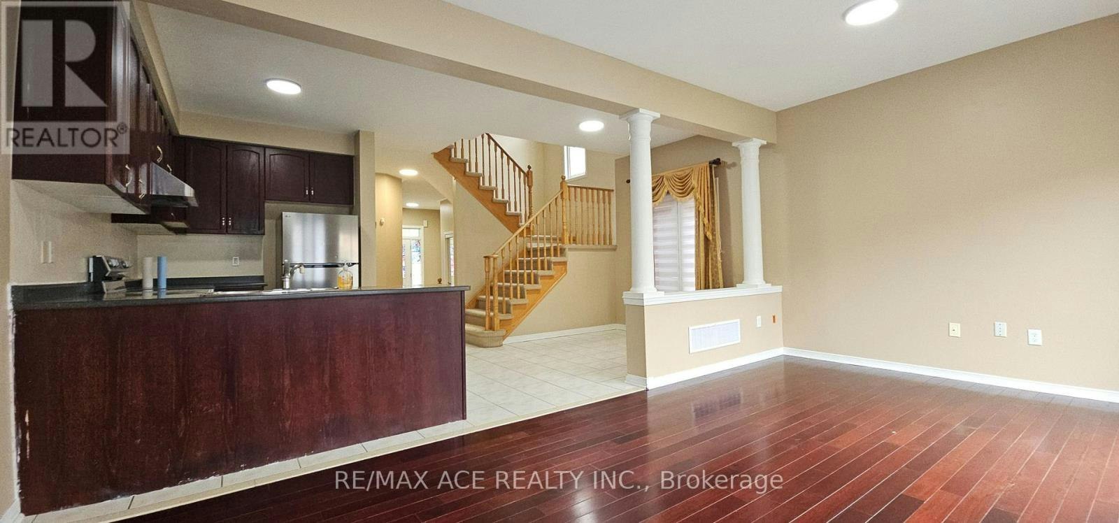 46 Ralph Chalmers Avenue, Markham, ON, L6E 2C3 - 12