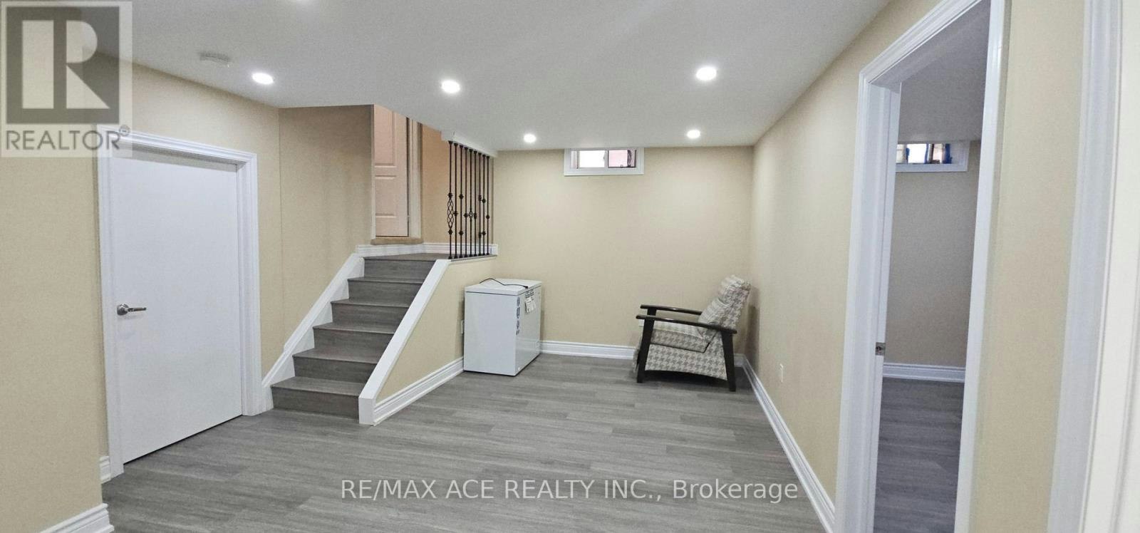 46 Ralph Chalmers Avenue, Markham, ON, L6E 2C3 - 33