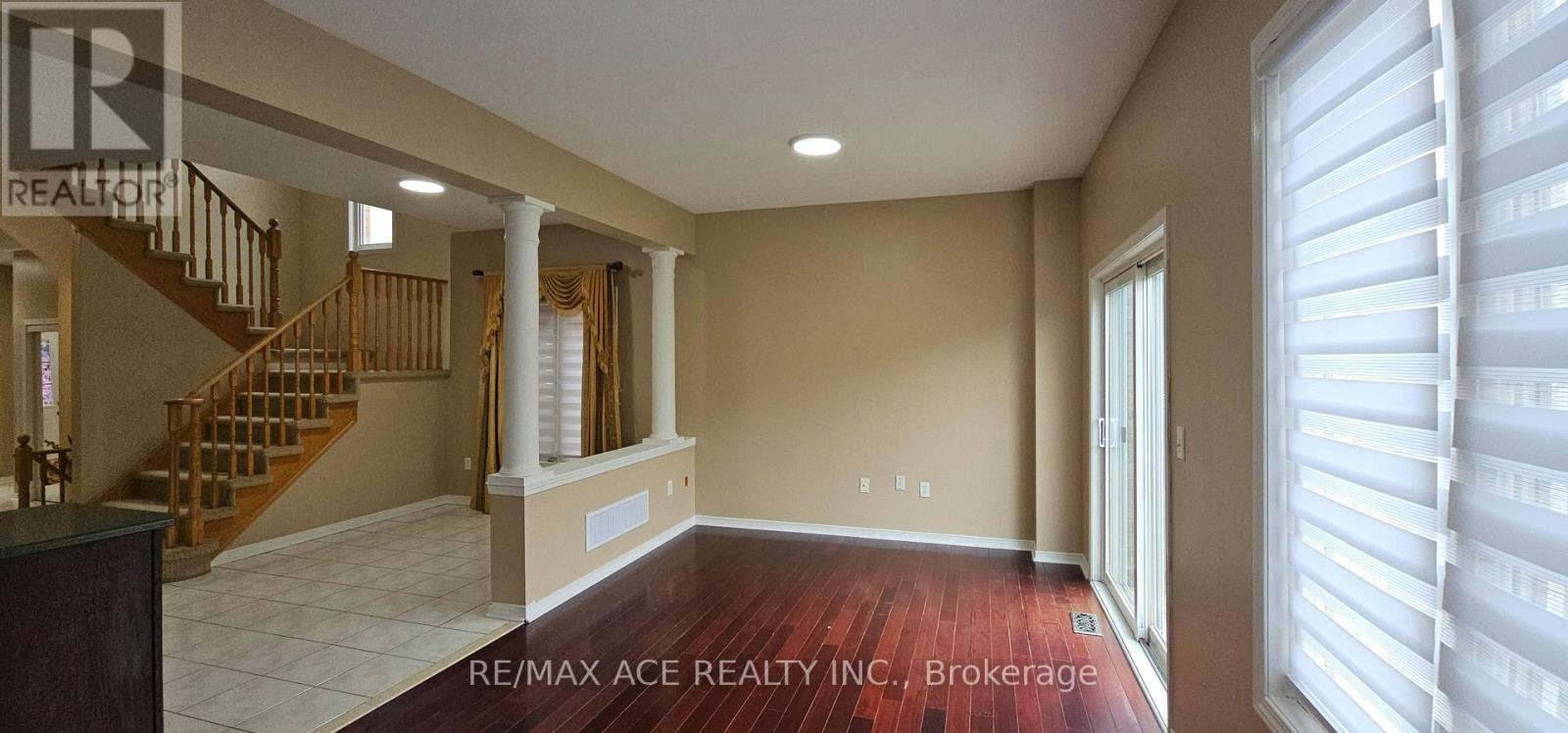 46 Ralph Chalmers Avenue, Markham, ON, L6E 2C3 - 11