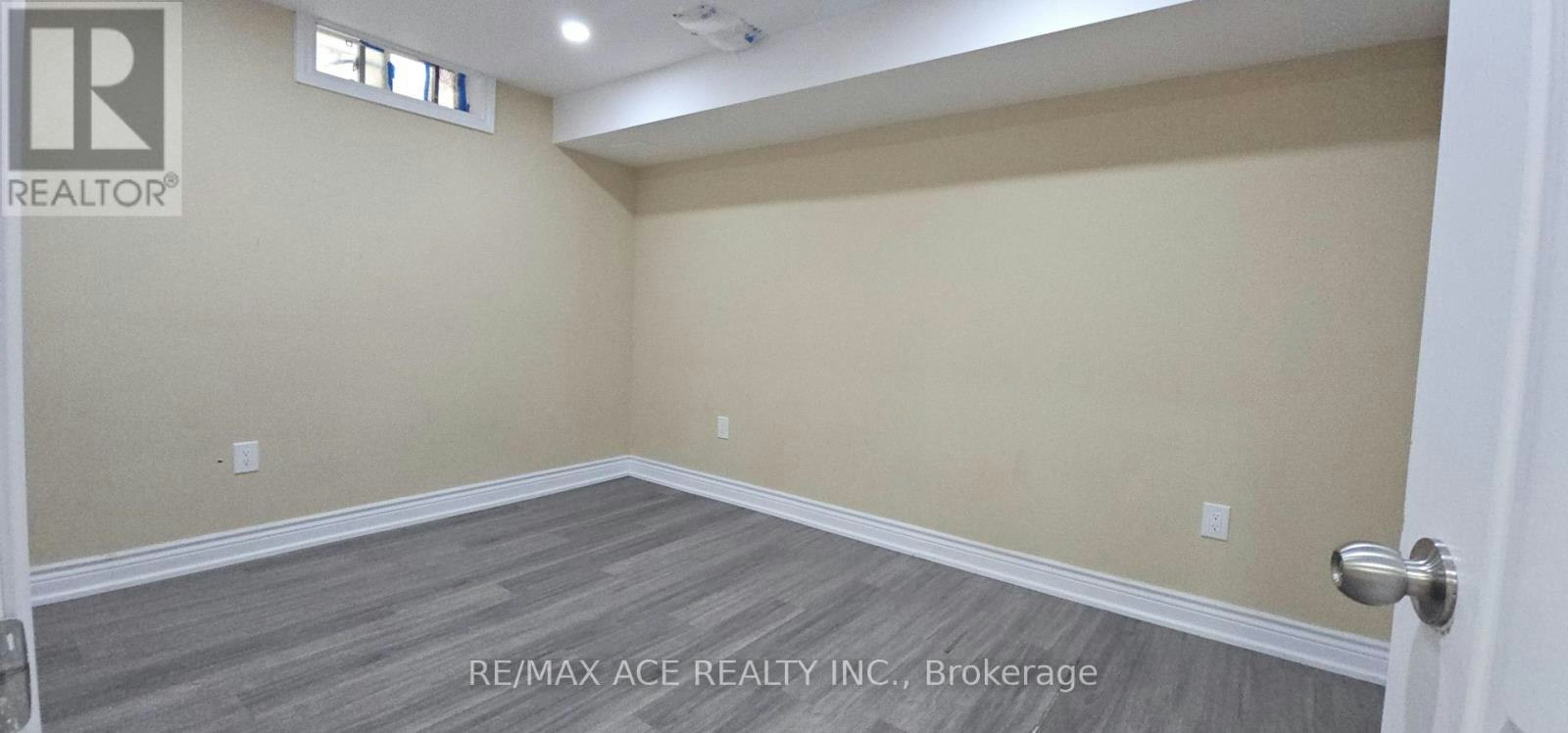 46 Ralph Chalmers Avenue, Markham, ON, L6E 2C3 - 32