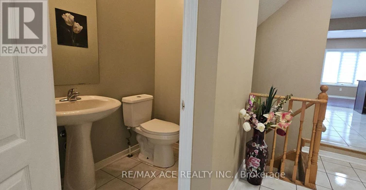 46 Ralph Chalmers Avenue, Markham, ON, L6E 2C3 - 10
