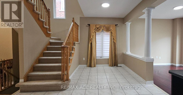 46 Ralph Chalmers Avenue, Markham, ON, L6E 2C3 - 9