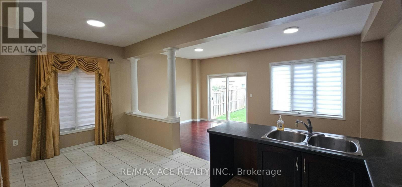 46 Ralph Chalmers Avenue, Markham, ON, L6E 2C3 - 17