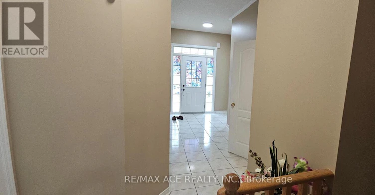 46 Ralph Chalmers Avenue, Markham, ON, L6E 2C3 - 5