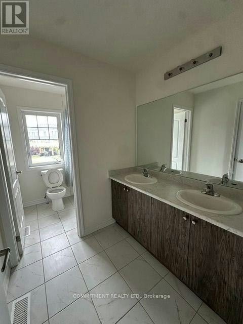 14 Shapira Avenue, Wasaga Beach, ON, L9Z 0K2 - 11