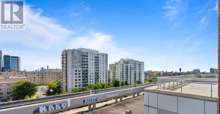 517-299 Campbell Avenue, Toronto, ON, M6P 3V7 - 12