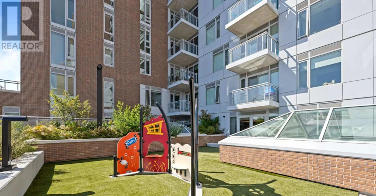 517-299 Campbell Avenue, Toronto, ON, M6P 3V7 - 32