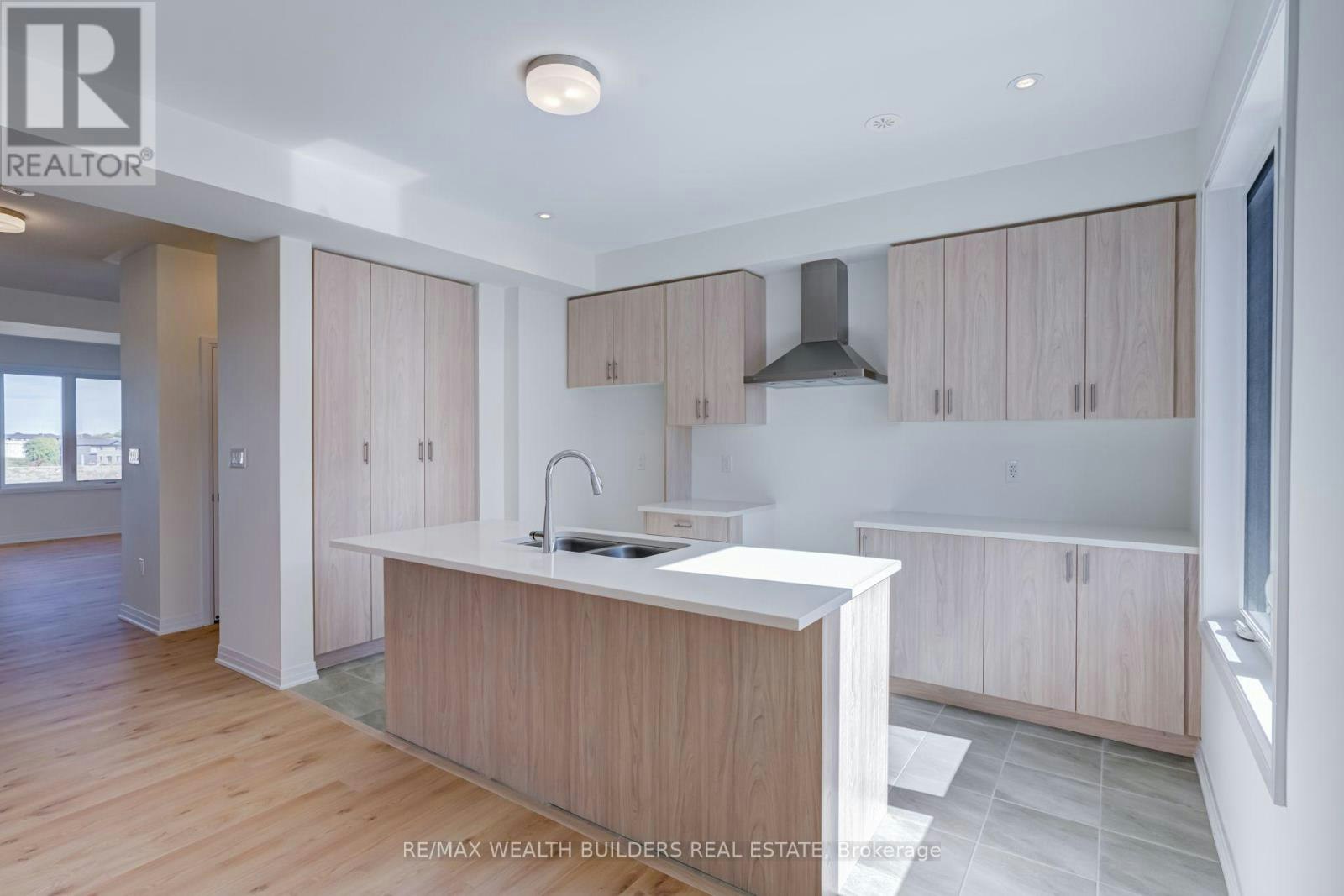 UPPER-6 Thornbird Crescent, Brampton, ON, L6V 3N5 - 9