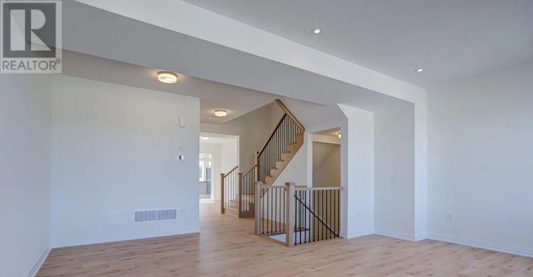UPPER-6 Thornbird Crescent, Brampton, ON, L6V 3N5 - 8