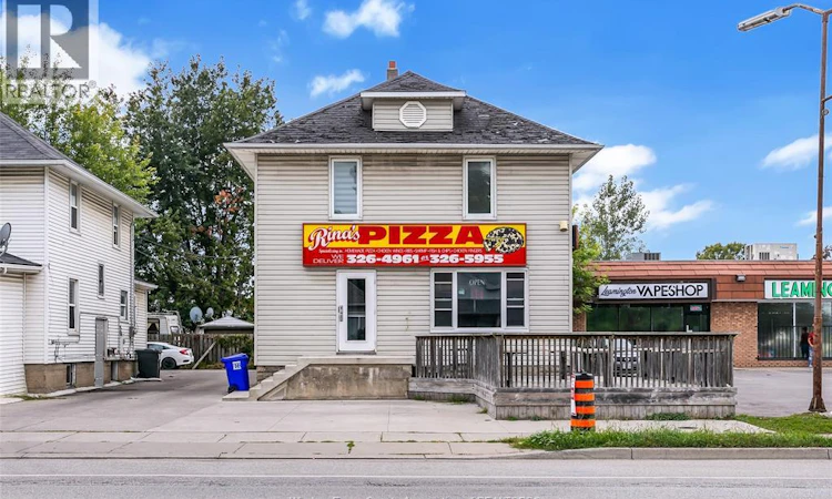 93 Erie Street South