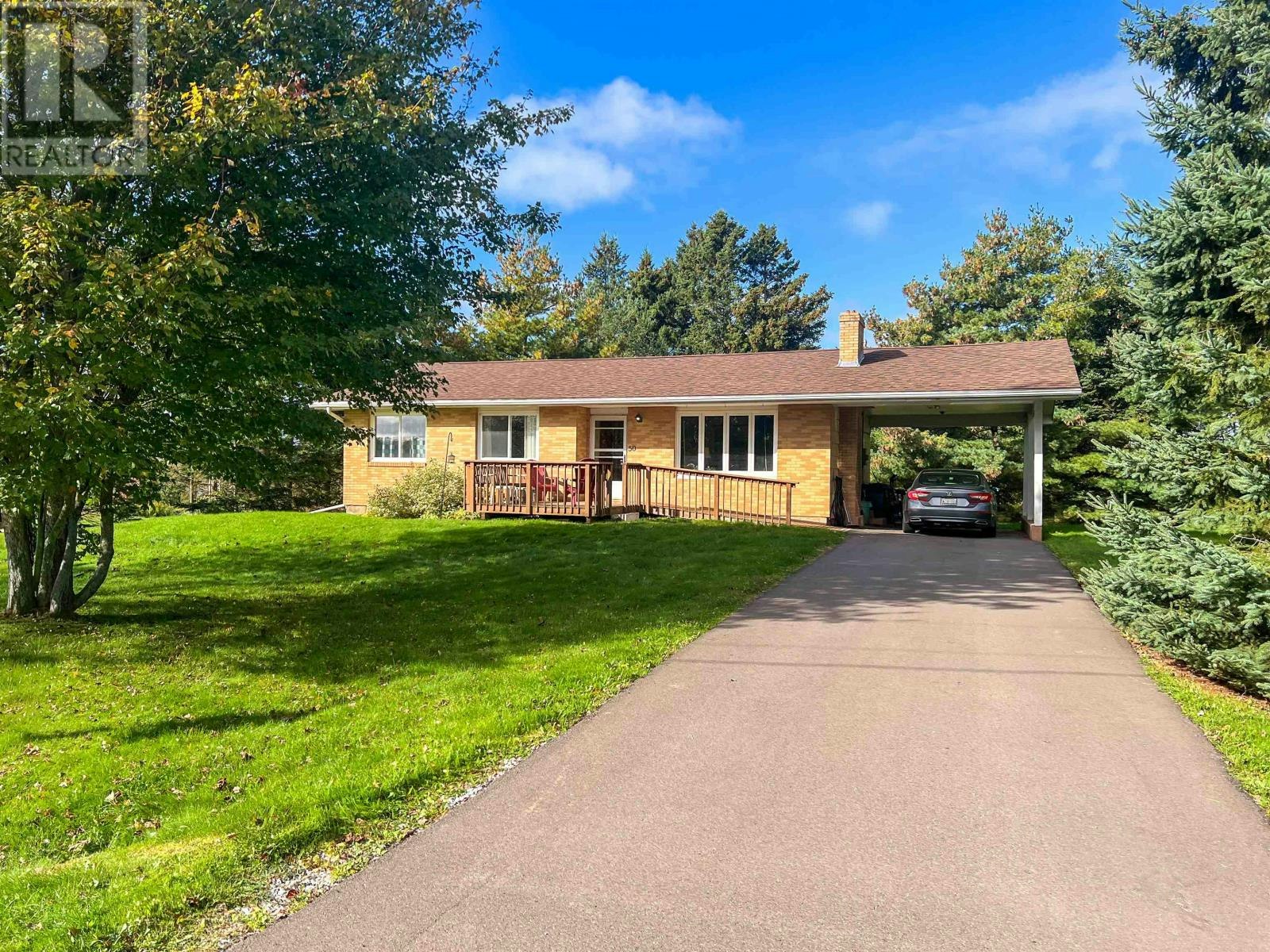50 Aintree Drive, Stratford, PE, C1B 1L8