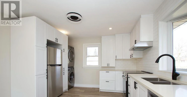 MAIN-574 Olive Avenue, Oshawa, ON, L1H 2R3 - 6