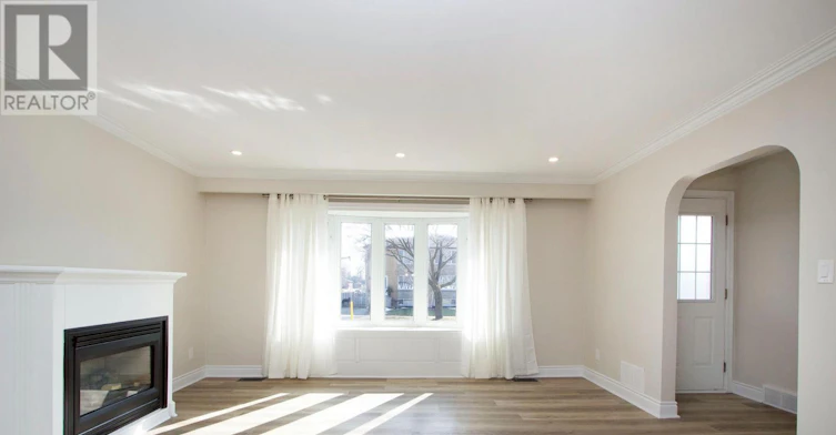 MAIN-574 Olive Avenue, Oshawa, ON, L1H 2R3 - 3