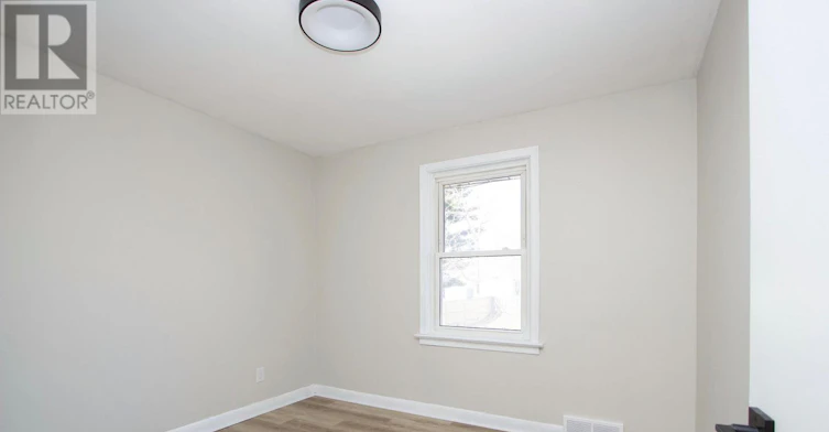 MAIN-574 Olive Avenue, Oshawa, ON, L1H 2R3 - 11
