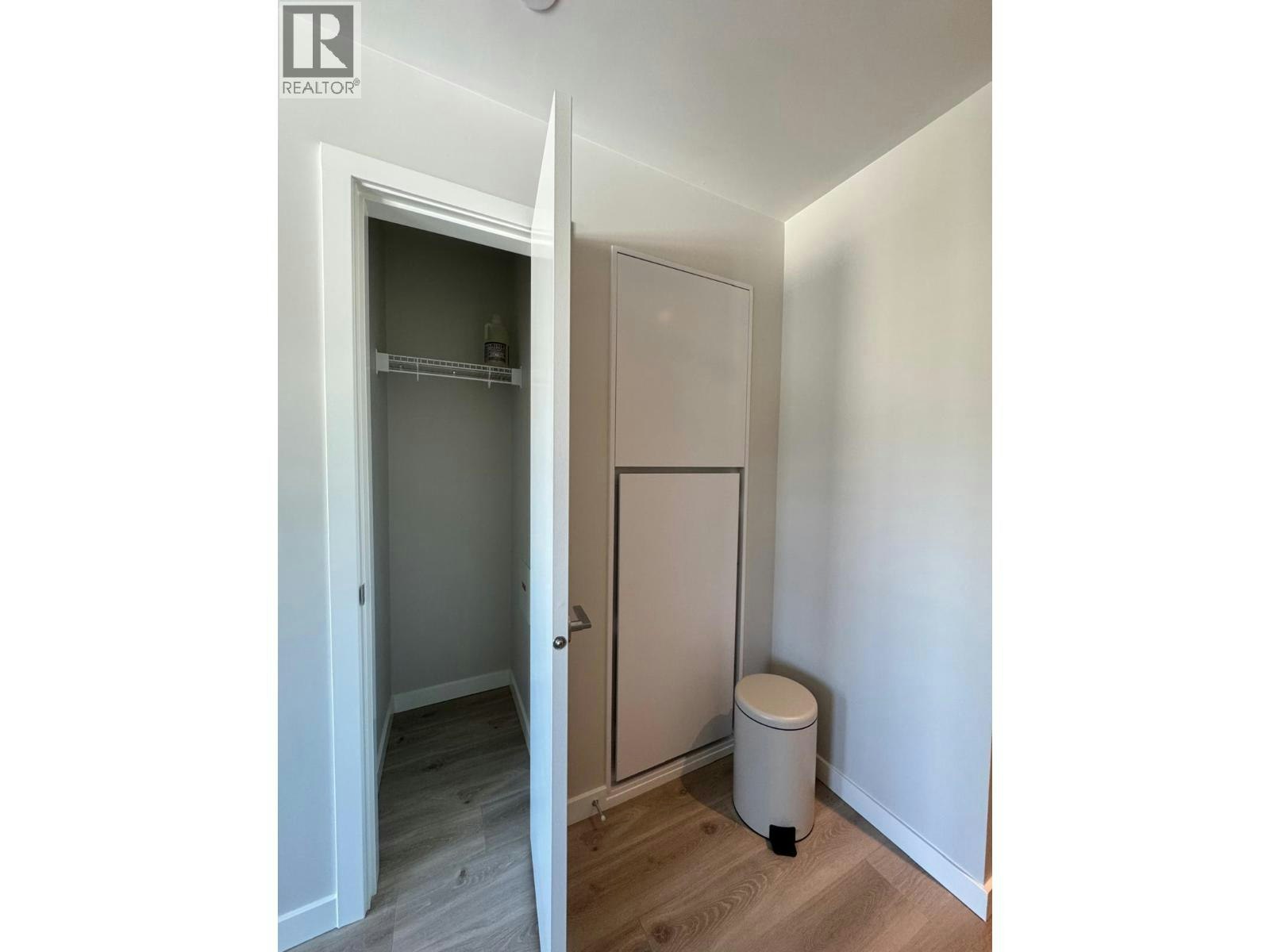 410-110 E 17th Street, North Vancouver, BC, V7L 0K4 - 6