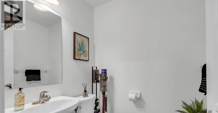 110 Grand Trunk Avenue, Vaughan, ON, L6A 0Y3 - 16