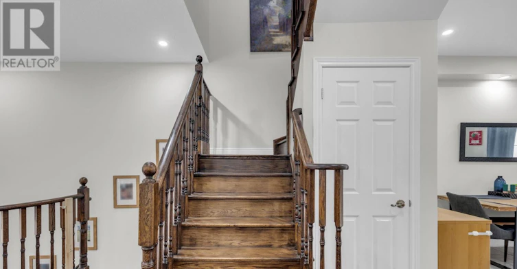 110 Grand Trunk Avenue, Vaughan, ON, L6A 0Y3 - 17