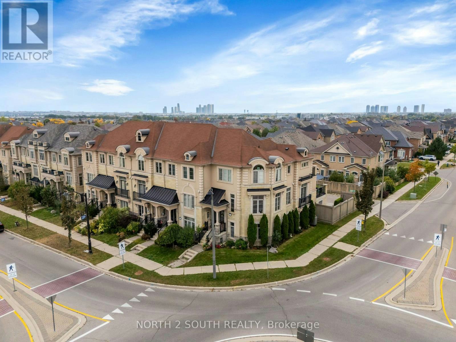 110 Grand Trunk Avenue, Vaughan, ON, L6A 0Y3 - 2