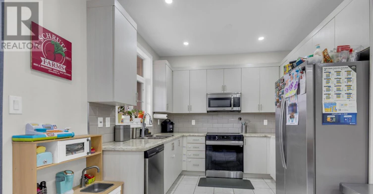 110 Grand Trunk Avenue, Vaughan, ON, L6A 0Y3 - 13