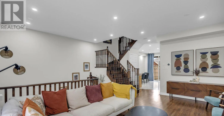 110 Grand Trunk Avenue, Vaughan, ON, L6A 0Y3 - 9