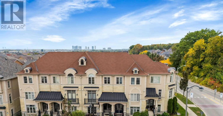 110 Grand Trunk Avenue, Vaughan, ON, L6A 0Y3
