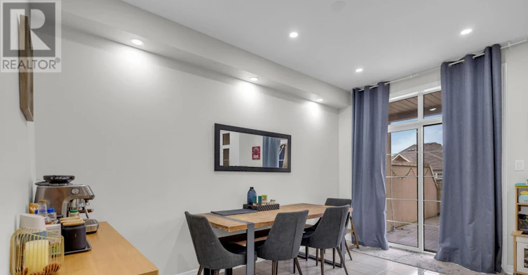 110 Grand Trunk Avenue, Vaughan, ON, L6A 0Y3 - 11