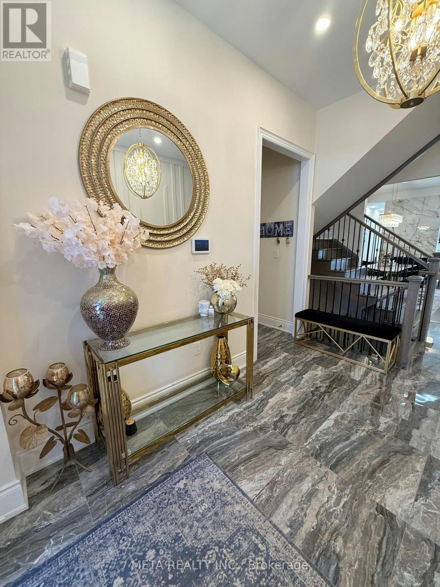 1246 Pondside Trail, Oakville, ON, L6M 5M7 - 2