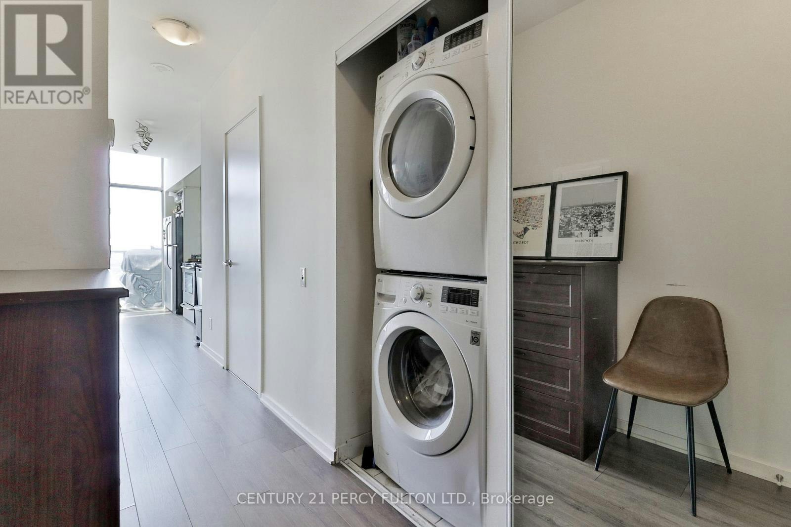 PH3505-105 The Queensway Avenue, Toronto, ON, M6S 5B5 - 2