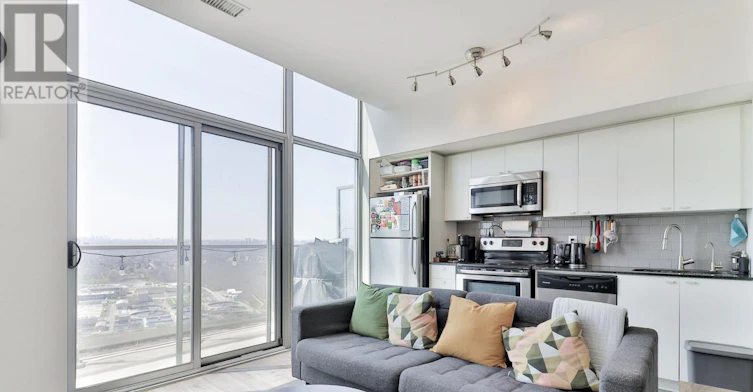 PH3505-105 The Queensway Avenue, Toronto, ON, M6S 5B5 - 12