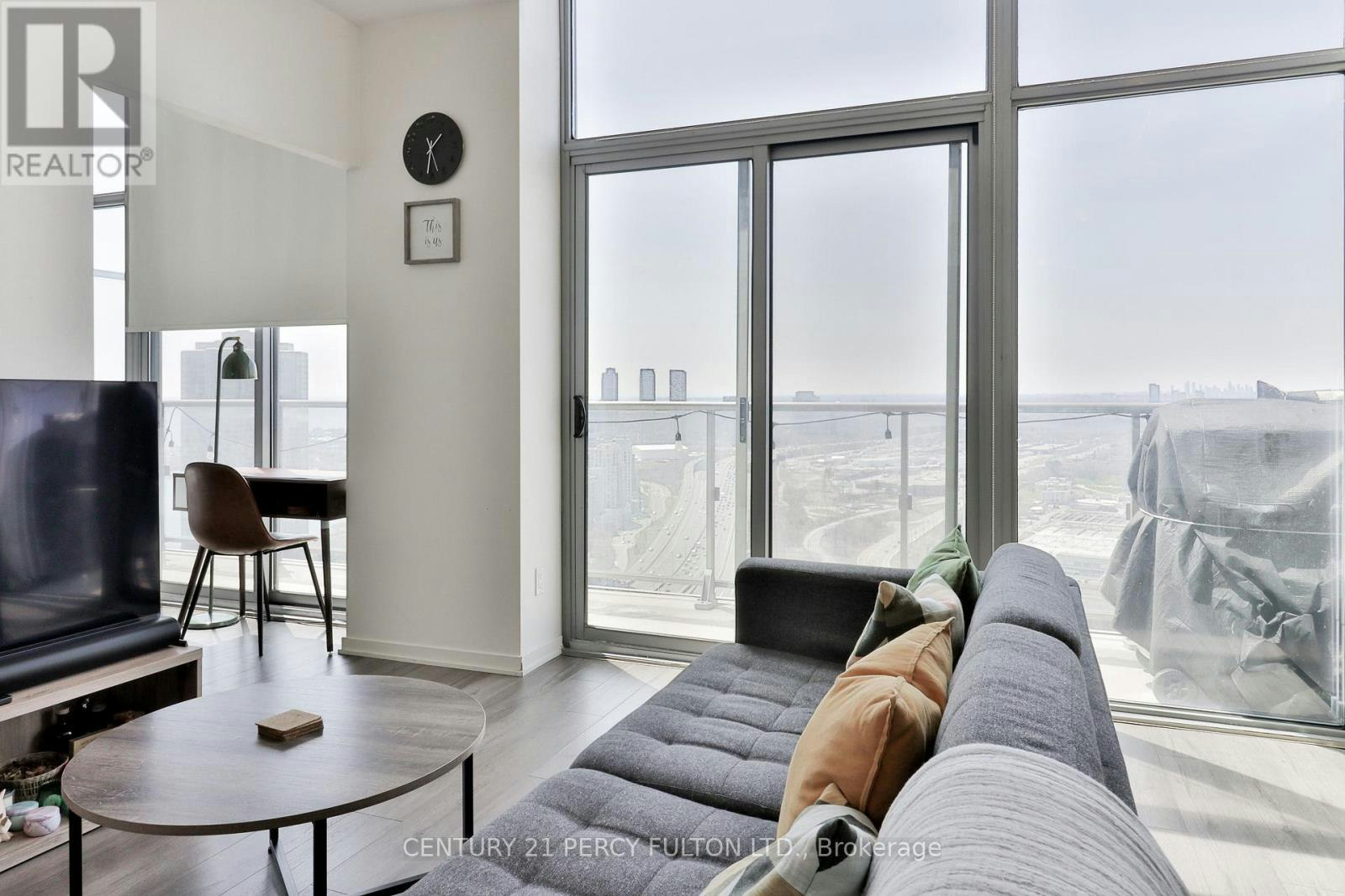 PH3505-105 The Queensway Avenue, Toronto, ON, M6S 5B5 - 13