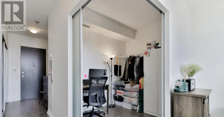 PH3505-105 The Queensway Avenue, Toronto, ON, M6S 5B5 - 5