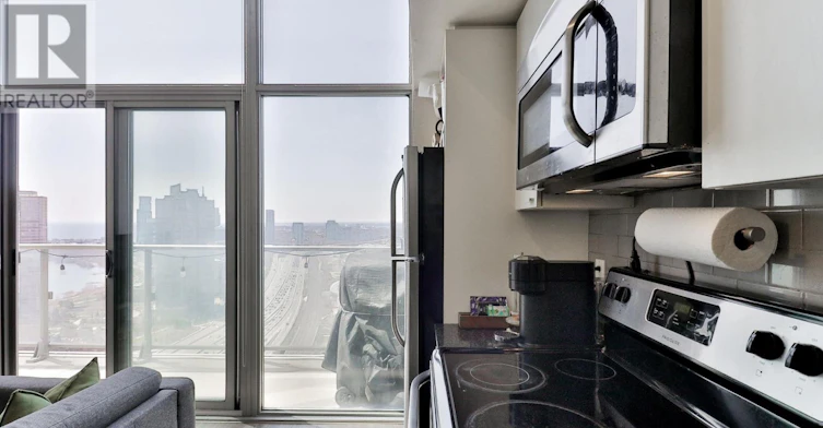PH3505-105 The Queensway Avenue, Toronto, ON, M6S 5B5 - 7