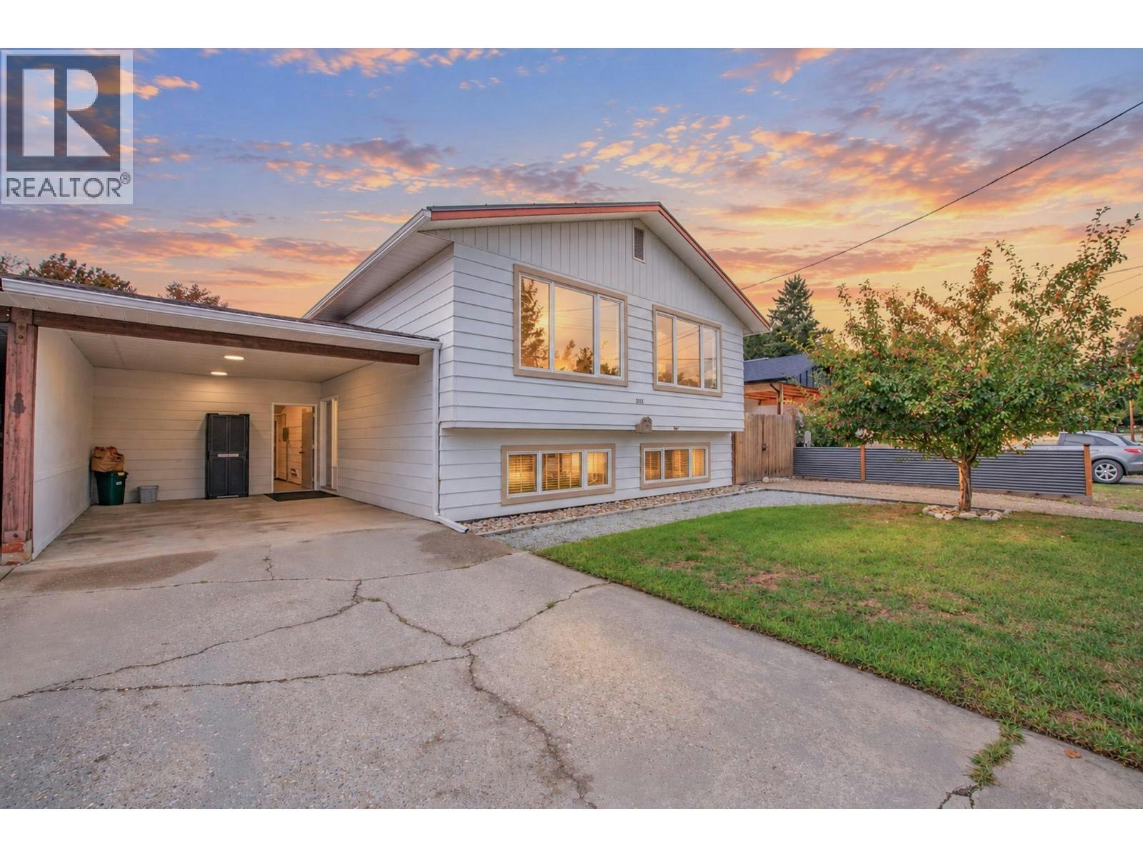 2855 Burns Avenue, Armstrong, BC, V0E 1B1