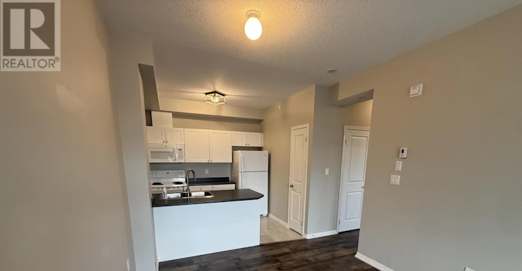 225-80 Aspen Springs Drive, Clarington, ON, L1C 0V4 - 11