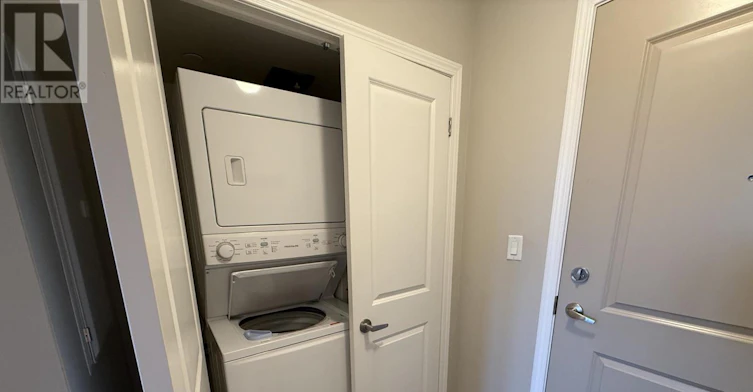 225-80 Aspen Springs Drive, Clarington, ON, L1C 0V4 - 5
