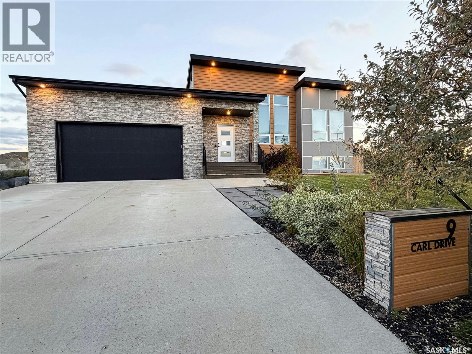 9 Carl Drive, Meadow Lake, SK, S9X 1Z9