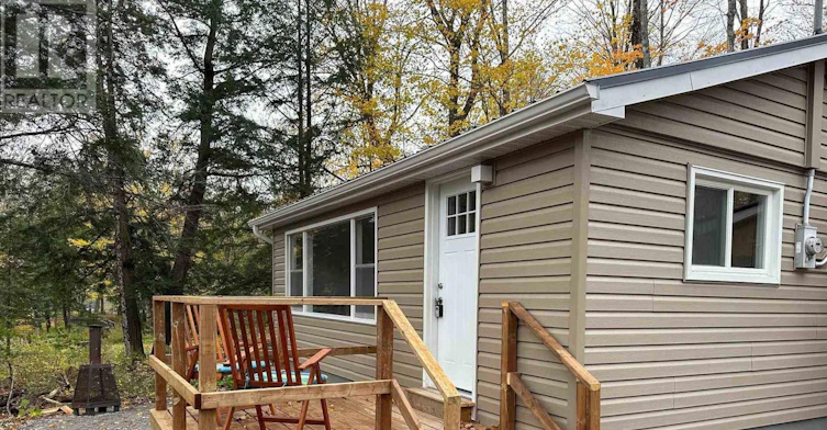 292 Edwina Drive, Galway-Cavendish and Harvey, ON, K0M 1A0 - 5