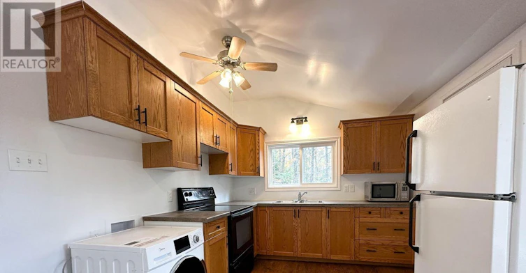 292 Edwina Drive, Galway-Cavendish and Harvey, ON, K0M 1A0 - 13