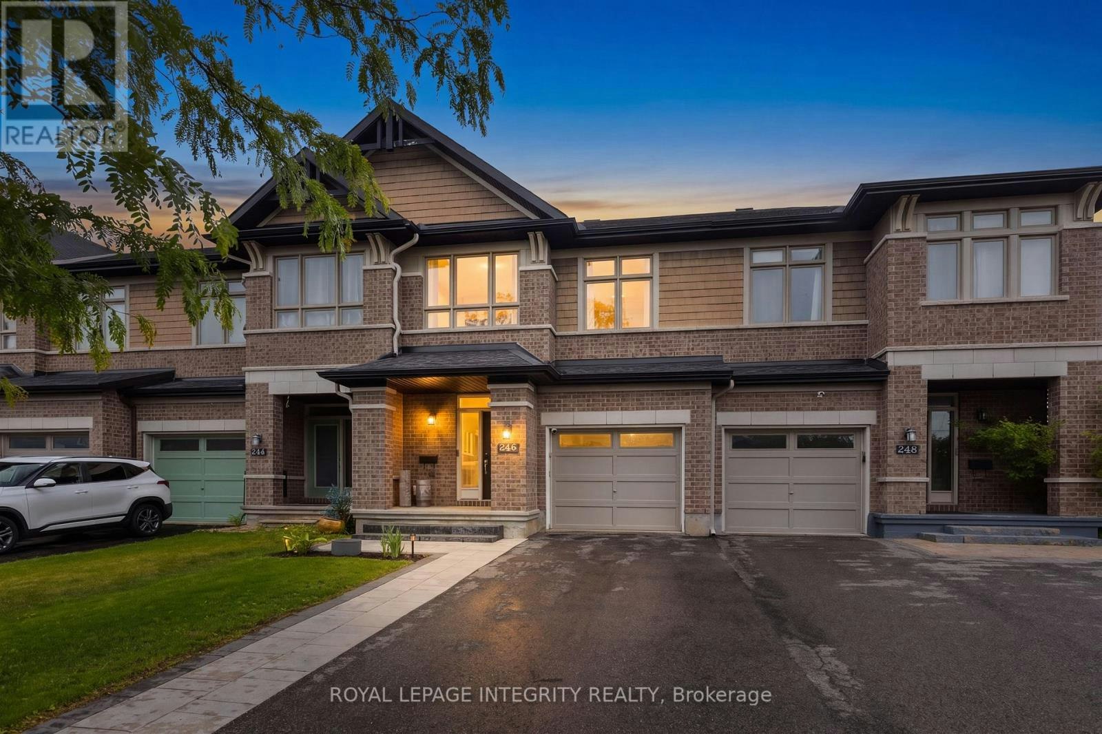 246 Cooks Mill Crescent, Ottawa, ON, K1V 2N1